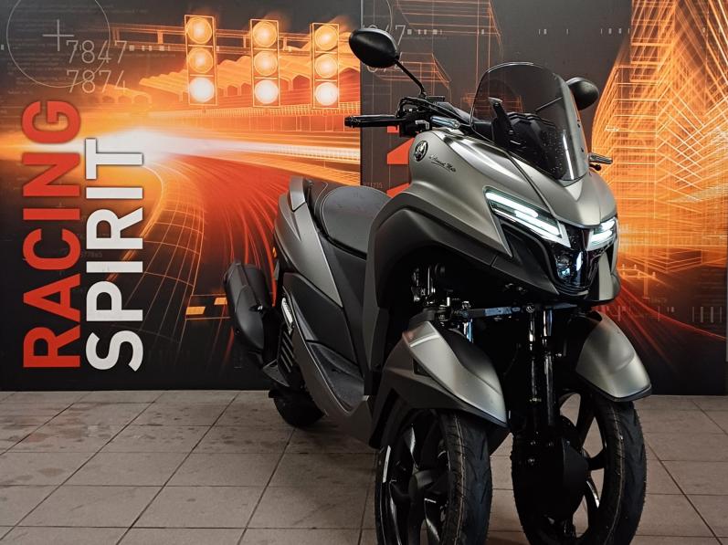 YAMAHA TRICITY 125